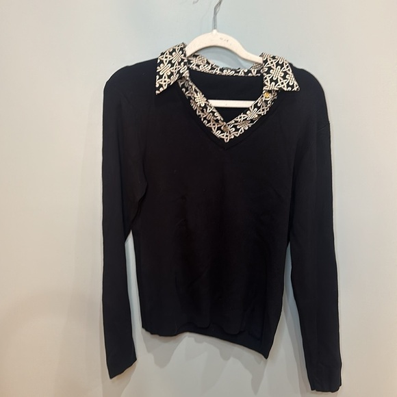 J McLaughlin Women's Black V Neck Sweater with Decorative Collar Long Sleeve - Picture 7 of 9